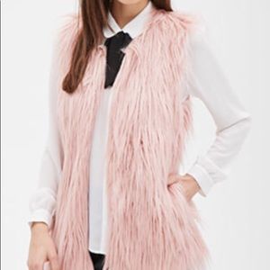 Pink faux fur vest, Forever 21